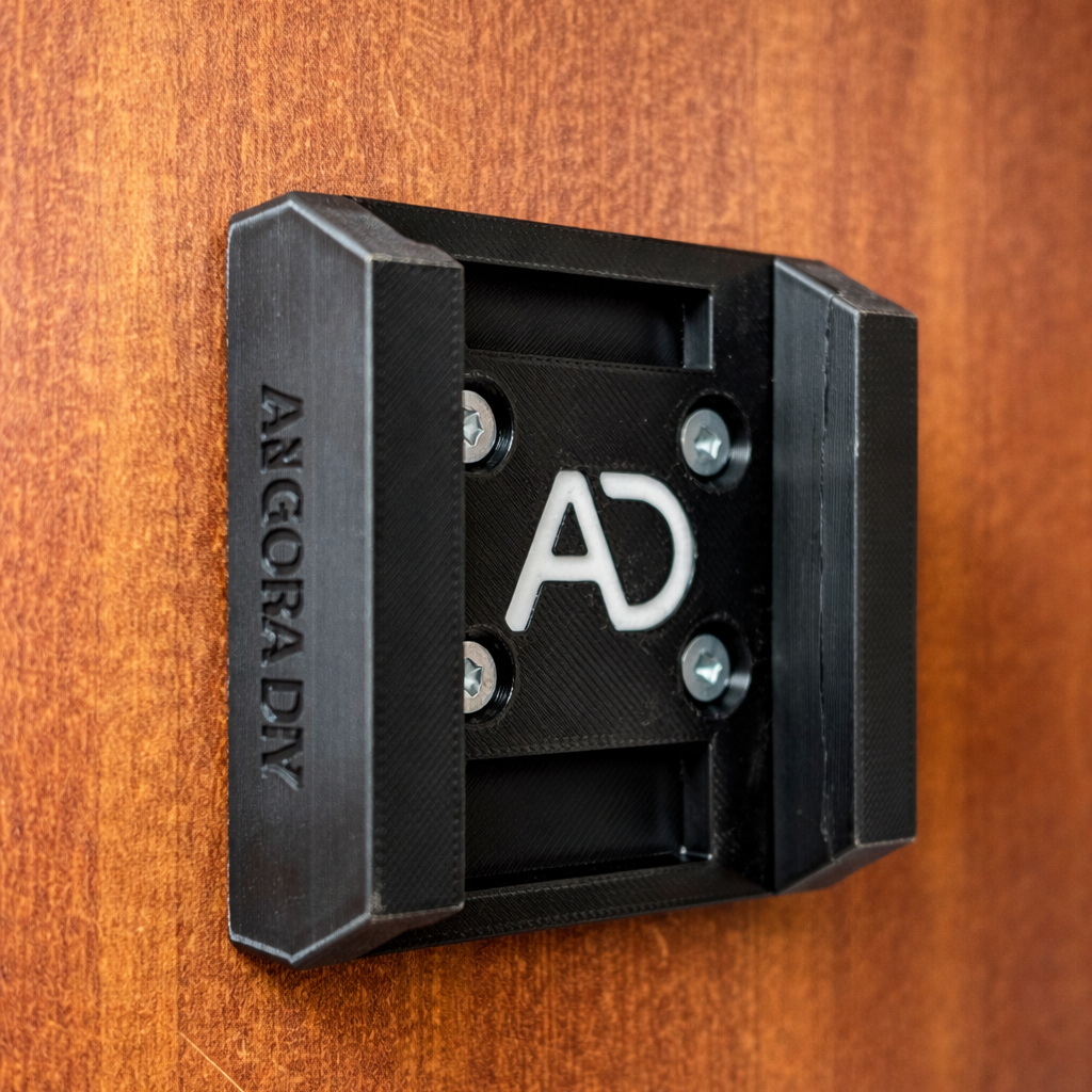 INGCO Battery Wall Mount